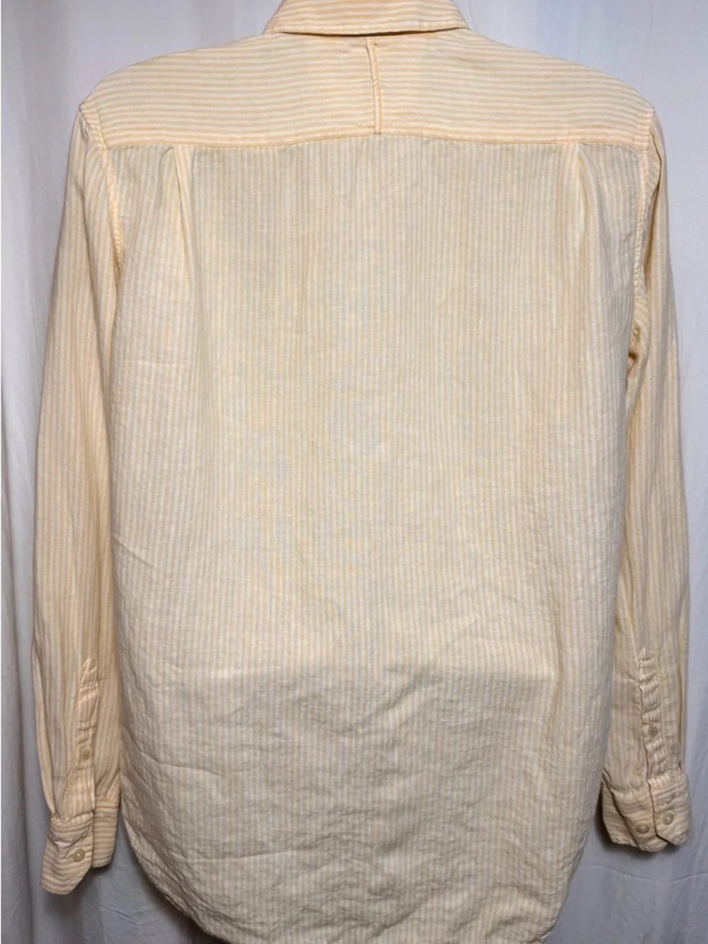 BANANA REPUBLIC 100% Linen Striped Button-Down Shirt